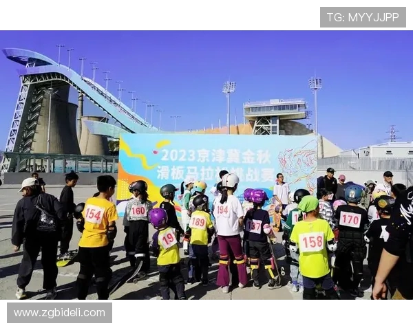 城市马拉松赛场上的成都滑板队速度表现精彩点评与分析 城市马拉松赛场上的成都滑板队速度表现精彩点评与分析