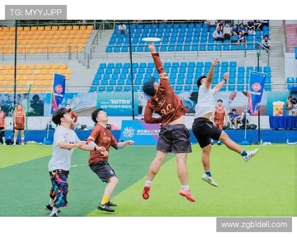 广州飞盘队灵活性变革引发热议探索新战术与团队协作的未来发展