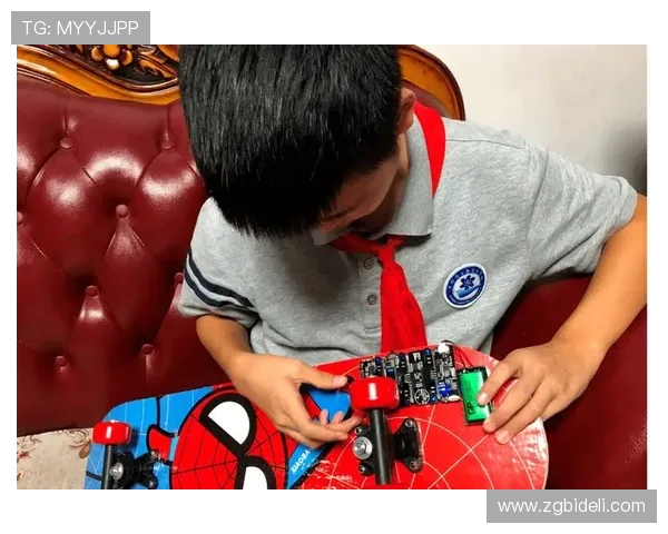 于德豪的成长之路：从普通学子到行业领军人物的奋斗故事