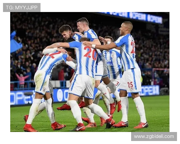 哈德斯菲与伯恩茅斯激战在即谁能在英冠赛场上笑到最后