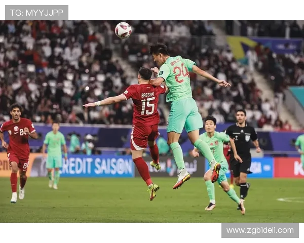 国足与卡塔尔较量回顾分析全场表现与战术布置探讨