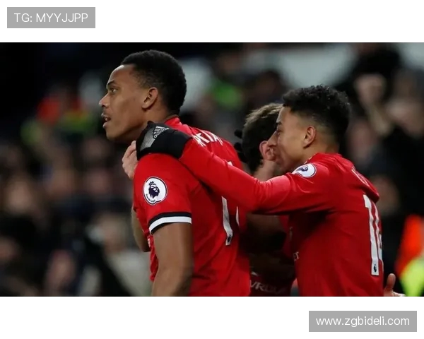 曼联与巴黎激战正酣比分揭晓引发球迷热议与期待