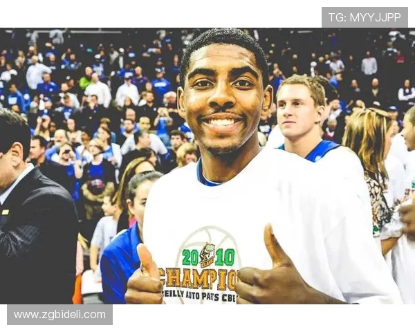 李慕豪的篮球之路:从青涩少年到职业球员的成长故事与奋斗历程 李慕豪的篮球之路:从青涩少年到职业球员的成长故事与奋斗历程